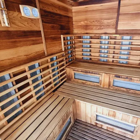 Andi Apartament
